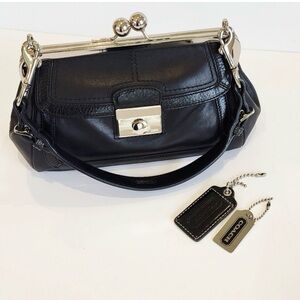 Coach Kisslock small Black Leather Handbag